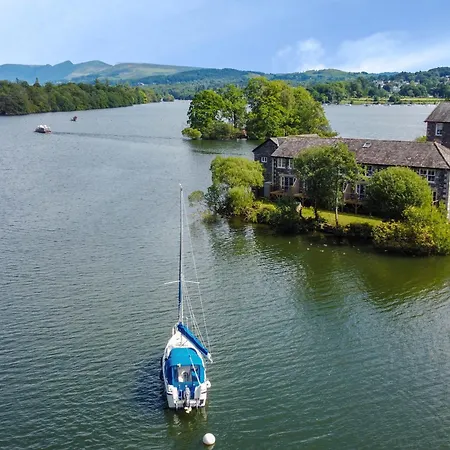 Lowe-mcconnell Ambleside